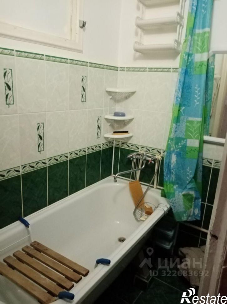 3-комн квартира улица Дзержинского, 3,  д. 3