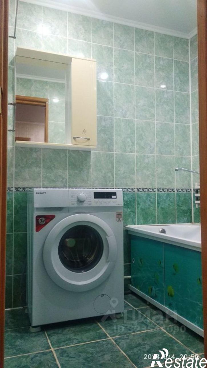 2-комн квартира улица Машиностроителей, 12,  д. 12