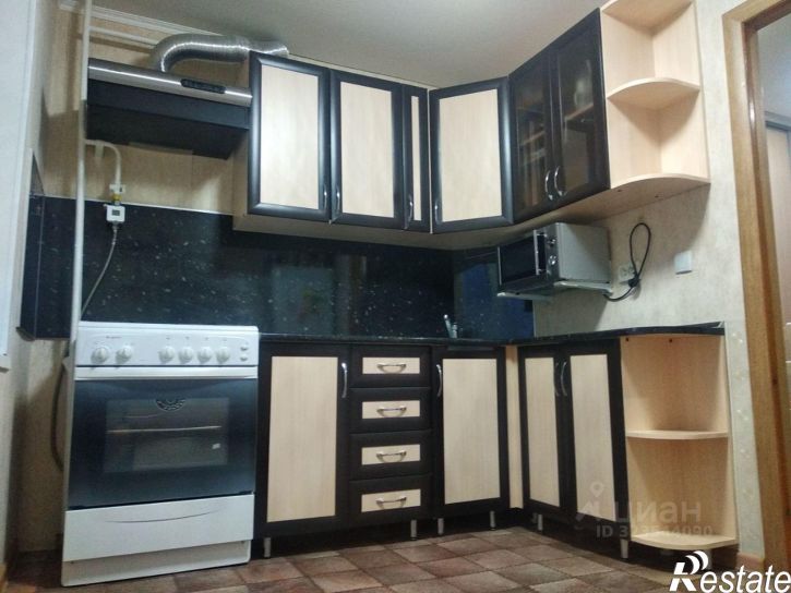 2-комн квартира улица Машиностроителей, 12,  д. 12