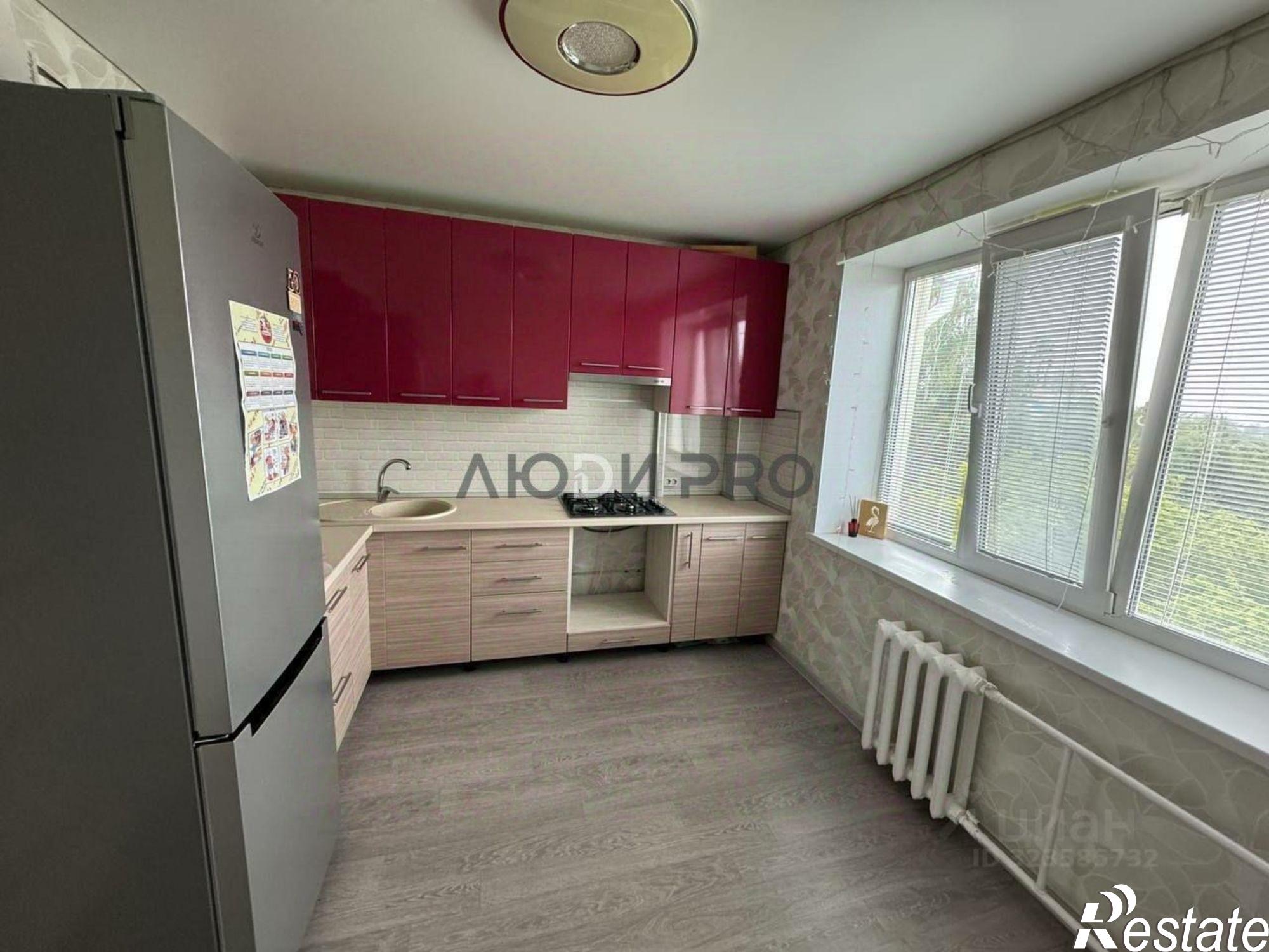 Купить квартиру за 4 000 000 рублей на Интернациональная улица, 114Б