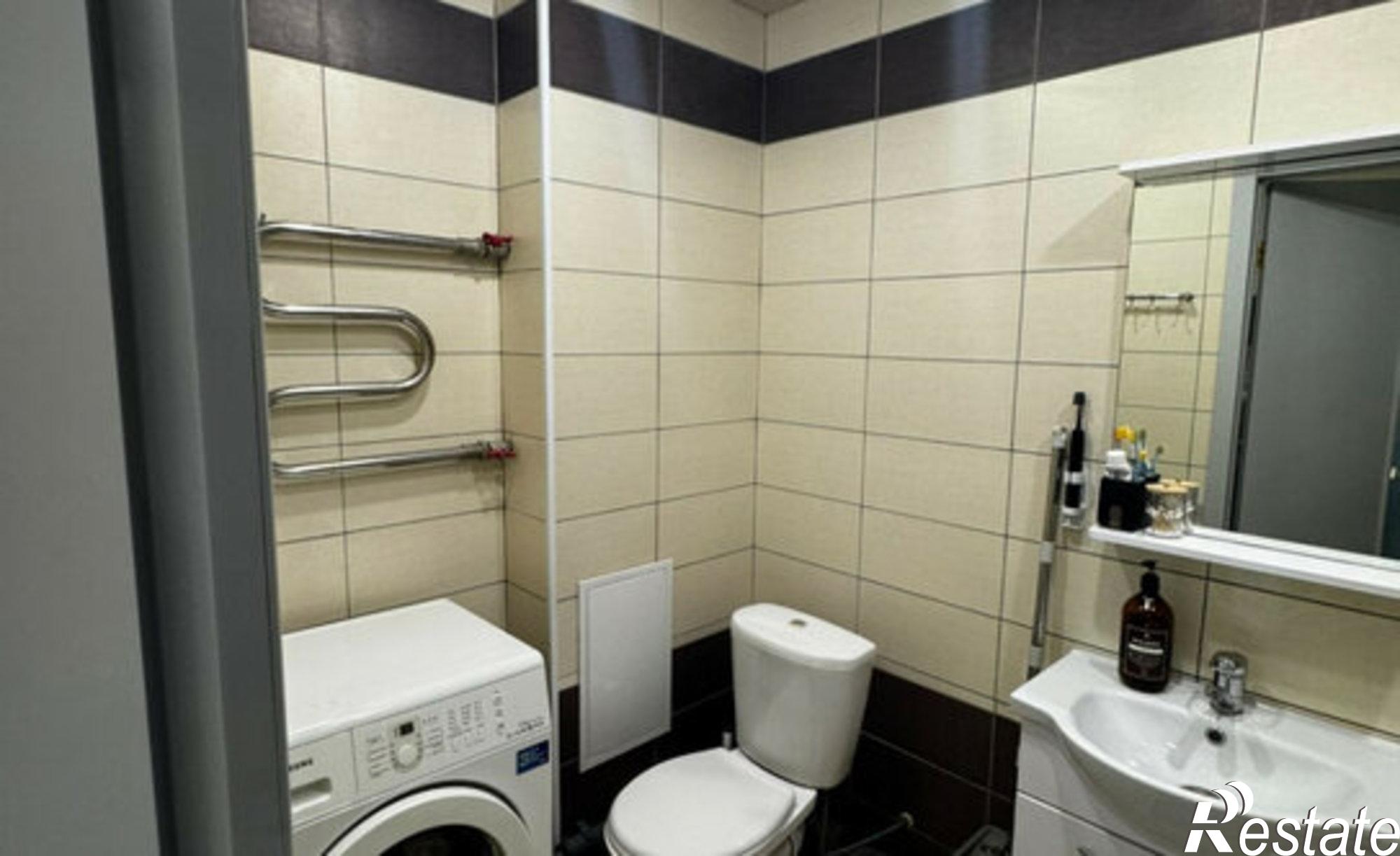 Купить квартиру за 3 750 000 рублей на улица Комарова, 43Б