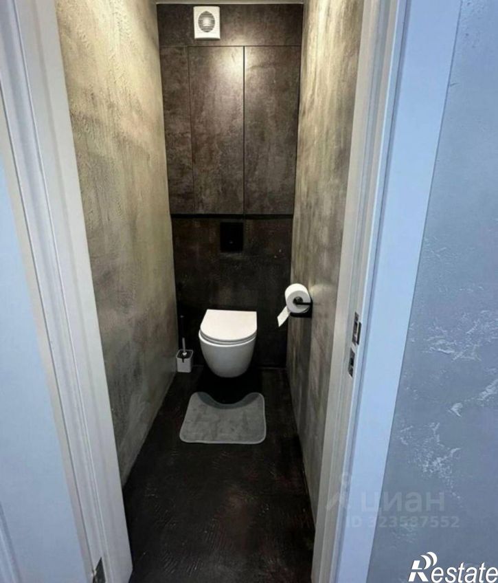 2-комн квартира улица 50 лет Октября, 72,  д. 72