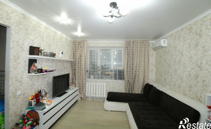 1-комн квартира улица Комарова, 43Б,  д. 43Б