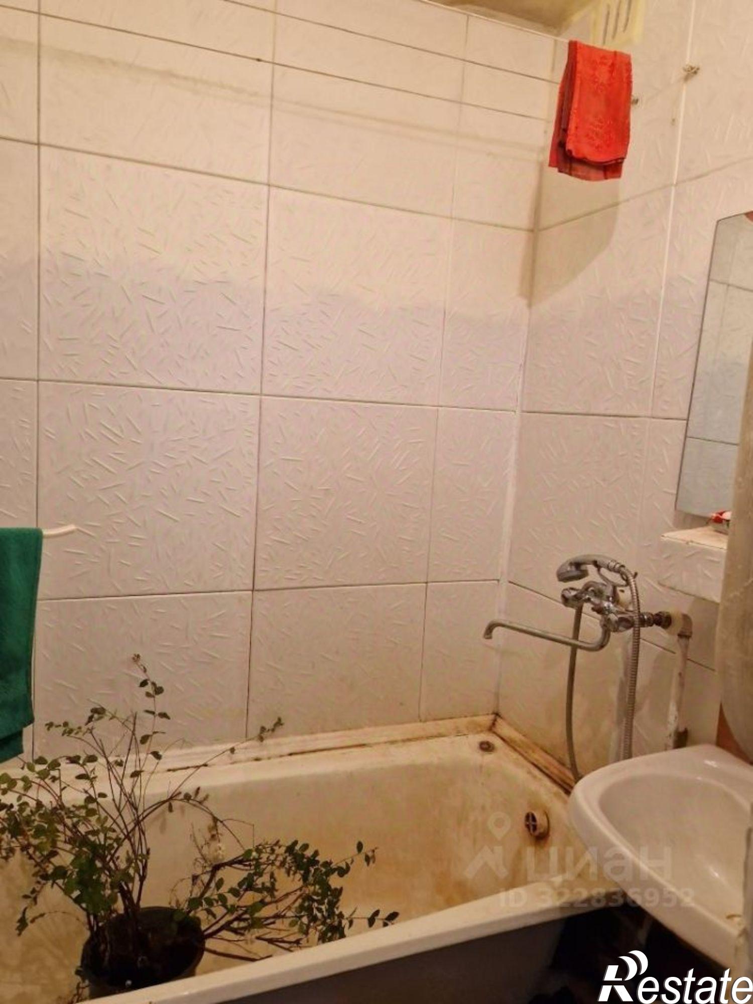 Купить комнату за 800 000 рублей на ул Молодежная, 6