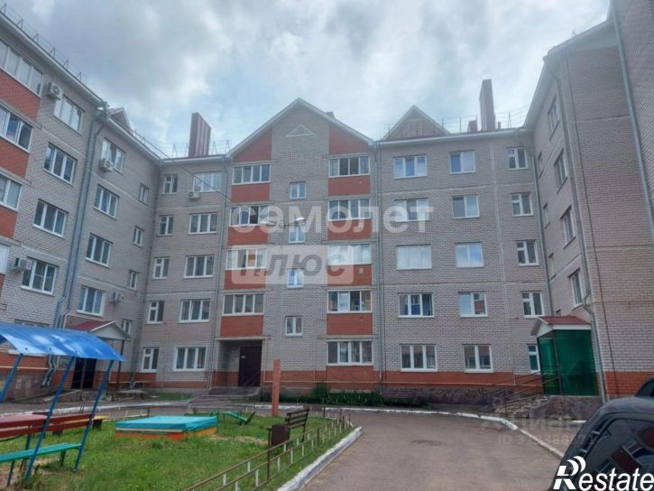 2-комн квартира улица Машиностроителей, 5,  д. 5