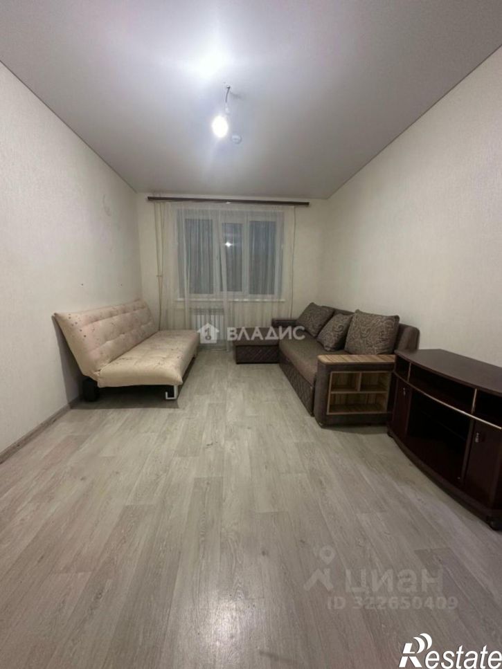 1-комн квартира ул Бориса Перина, 6,  д. 6