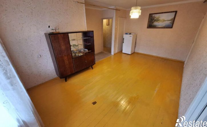 2-комн квартира улица Комарова, 19,  д. 19