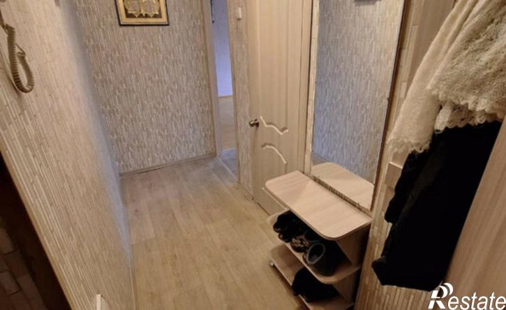 2-комн квартира улица Комарова, 19,  д. 19