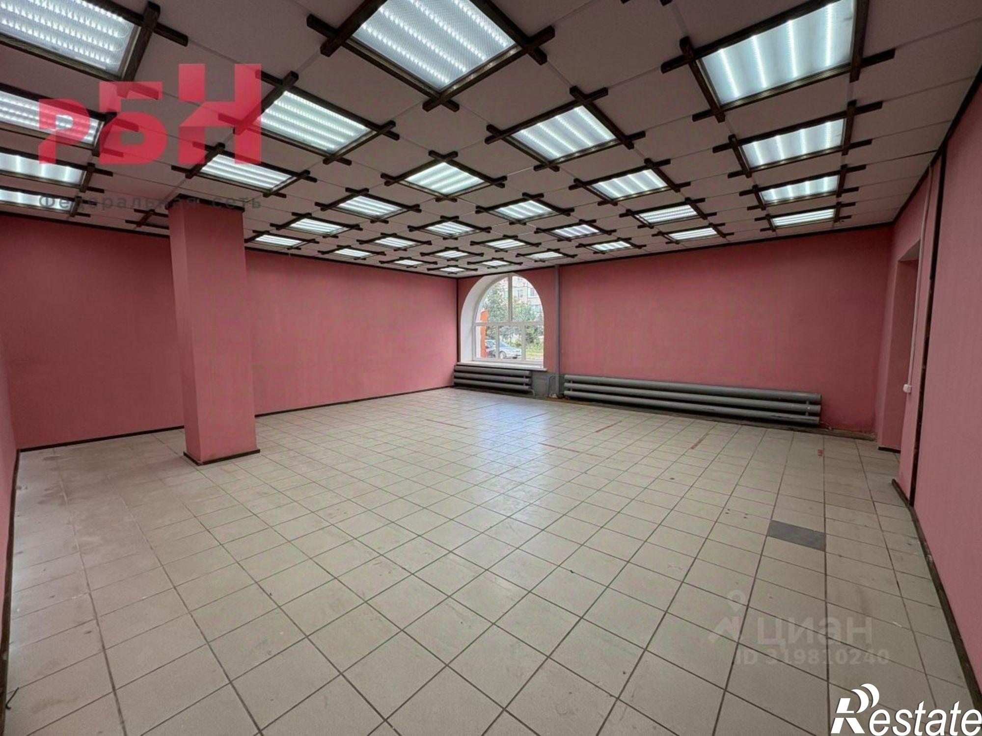 Сдать торговое помещение за 110 000 рублей на Нефтекамск, Дорожная ул, 29А