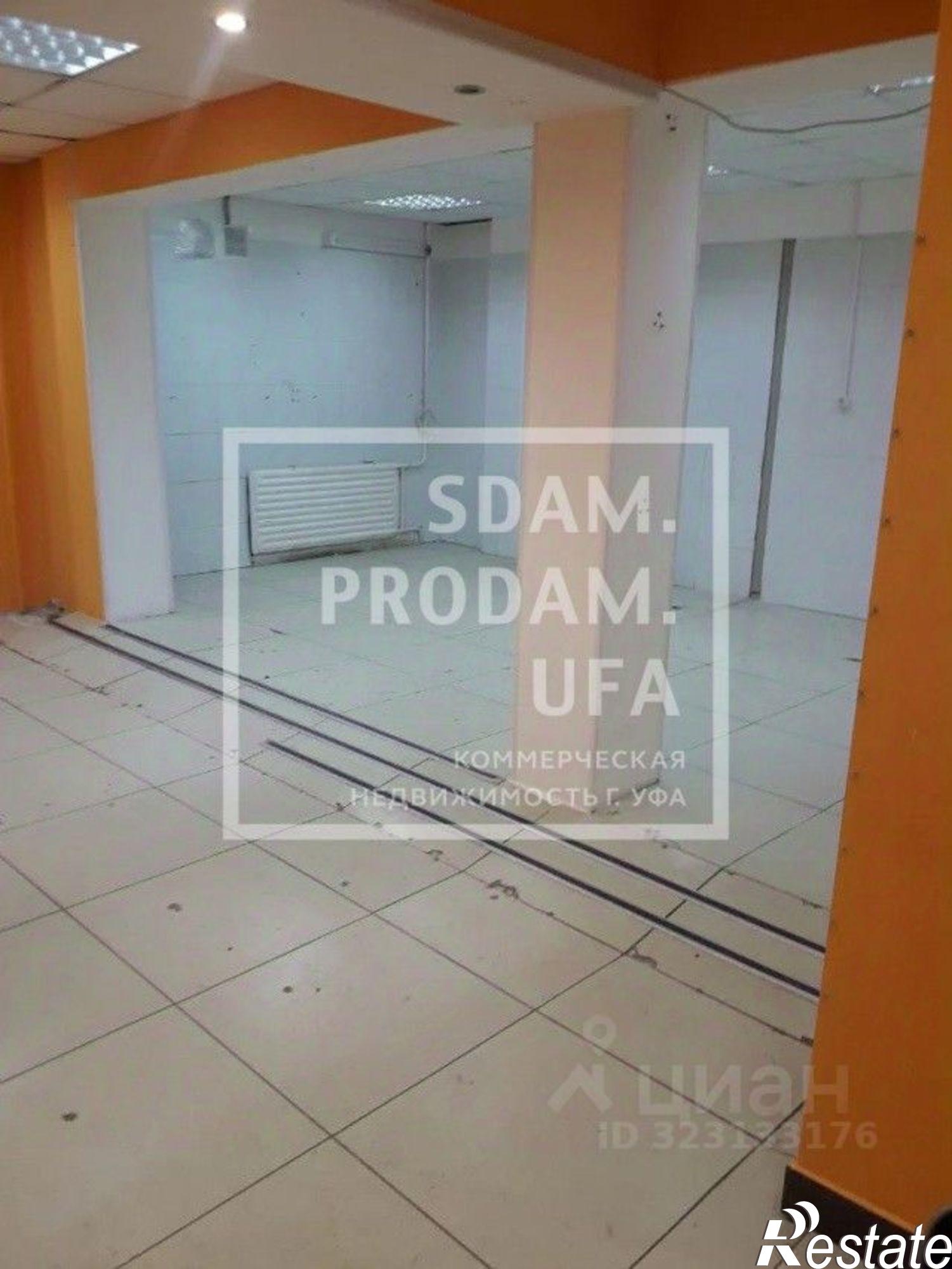 Сдать торговое помещение за 60 002 рублей на Уфа, улица Баязита Бикбая, 27