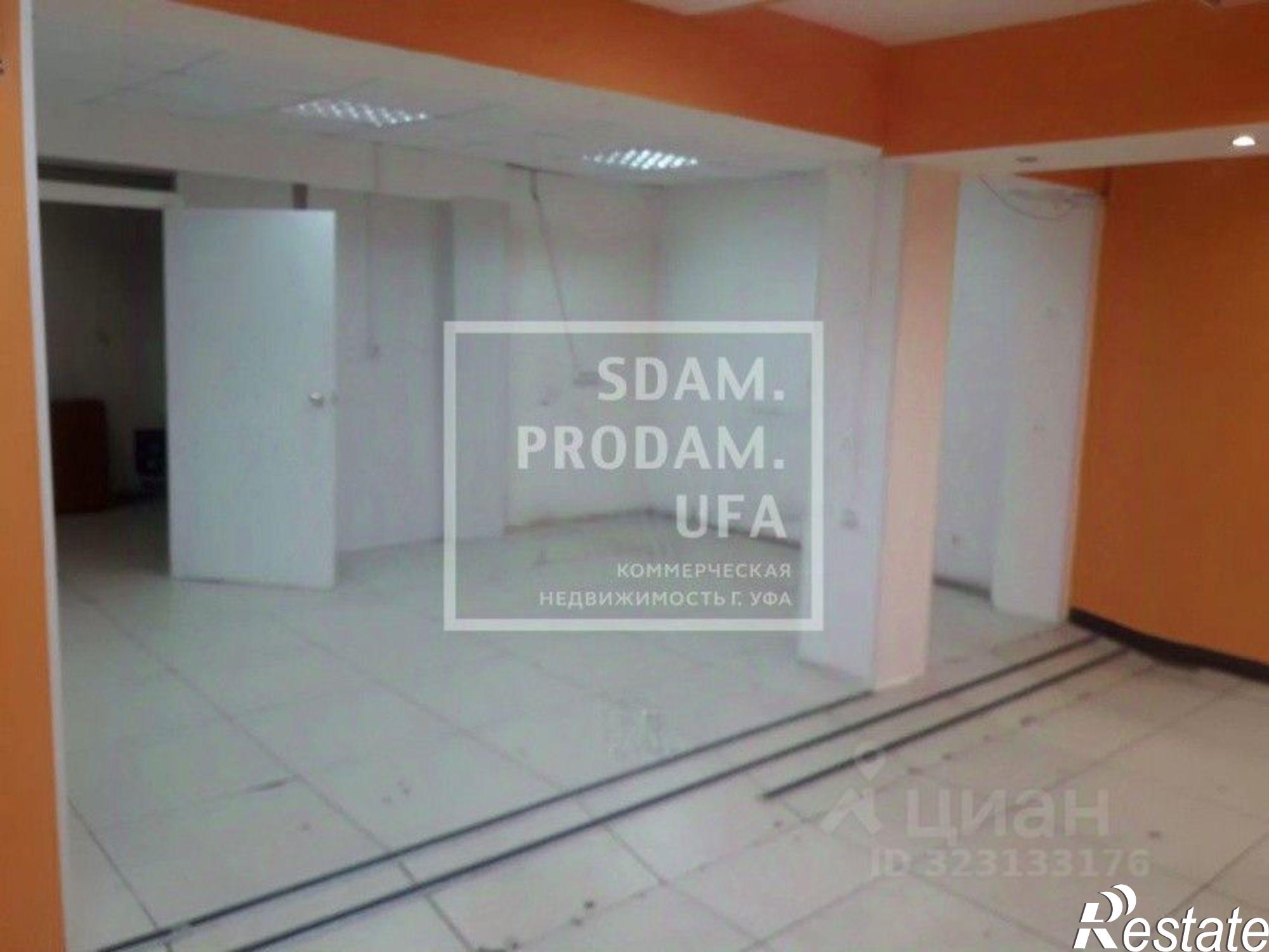 Сдать торговое помещение за 60 002 рублей на Уфа, улица Баязита Бикбая, 27