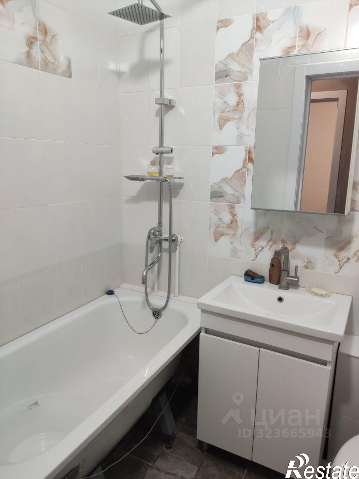 Сдать квартиру за 40 000 рублей на Уфа, улица Ахметова