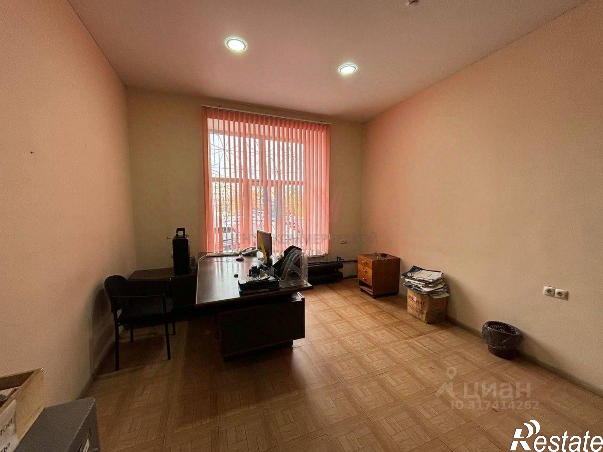 Купить помещение свободного назначения за 21 795 100 рублей на Уфа, Комсомольская 18