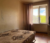 комната 112 кв м улица Менделеева, 136/2