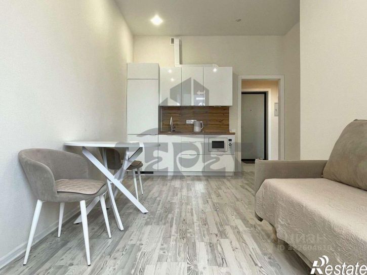 2-комн квартира улица Аксакова,дом 81