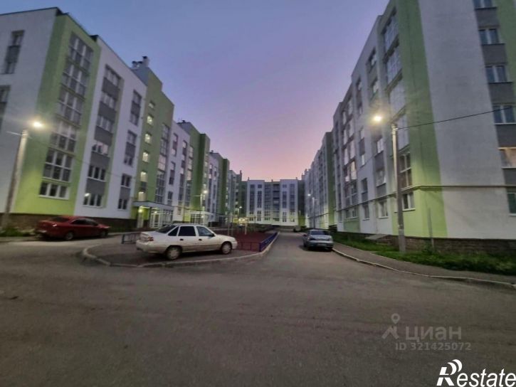 2-комн квартира Башкортостан, Уфа, Чижова, 4