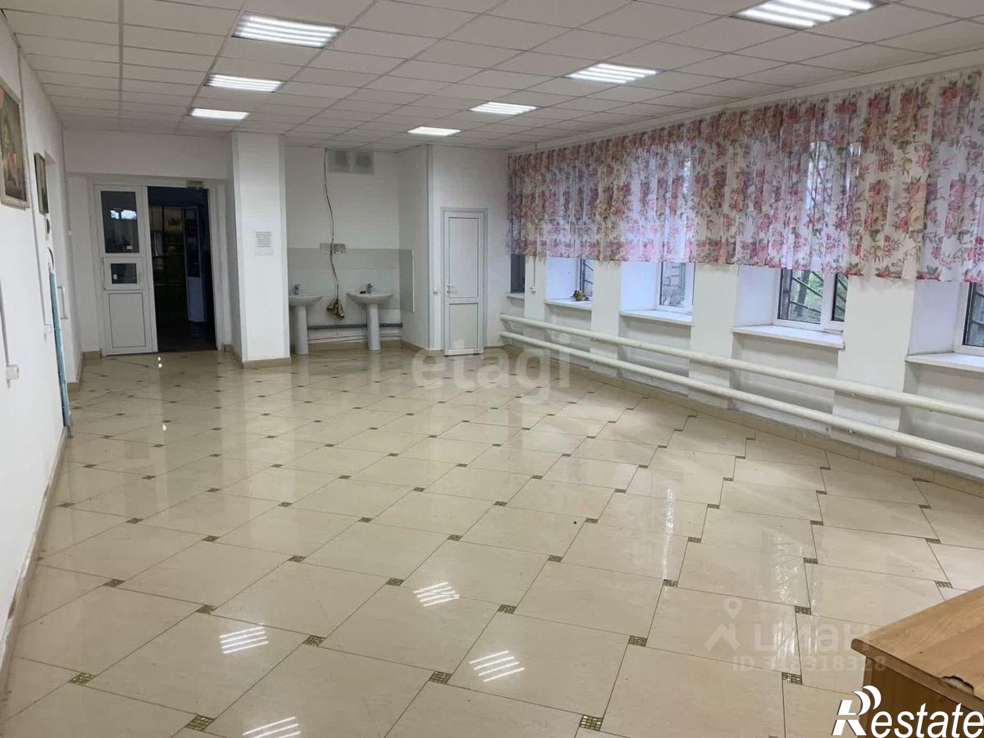 Сдать торговое помещение за 149 846 рублей