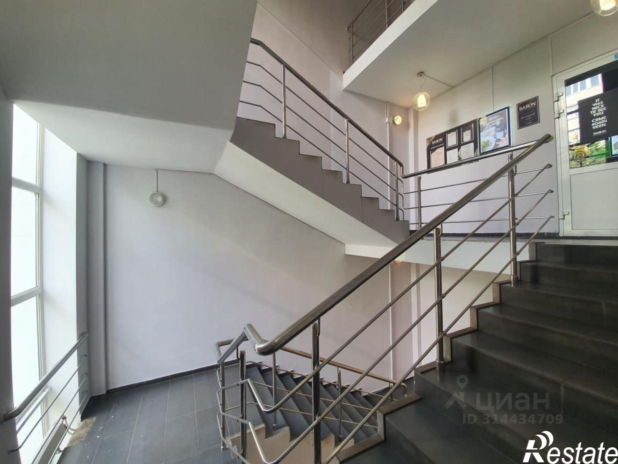 Купить офис, помещение под офис за 32 000 400 рублей на Башкортостан, Уфа, Зорге