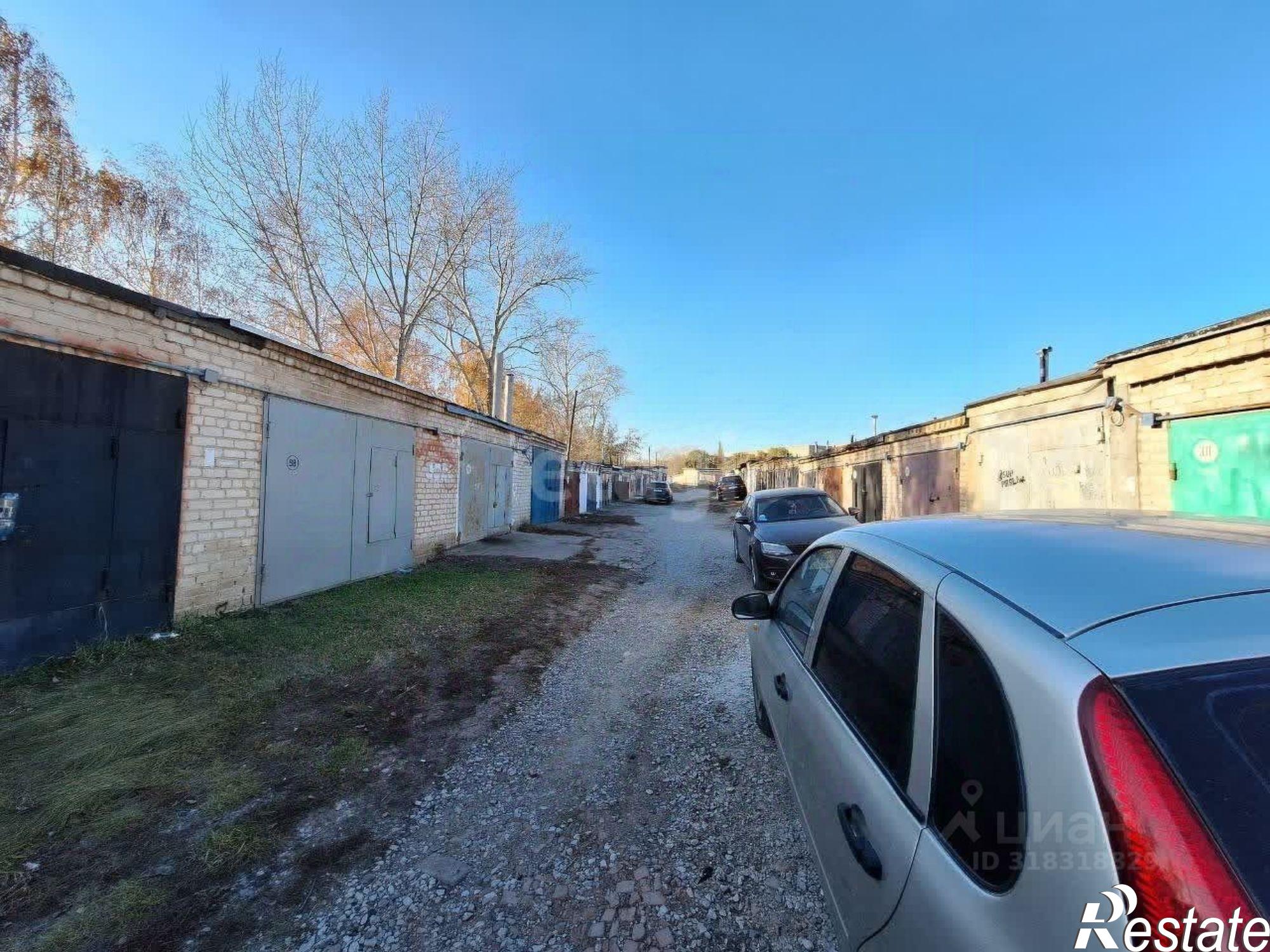 Купить гараж, место в паркинге за 407 736 рублей