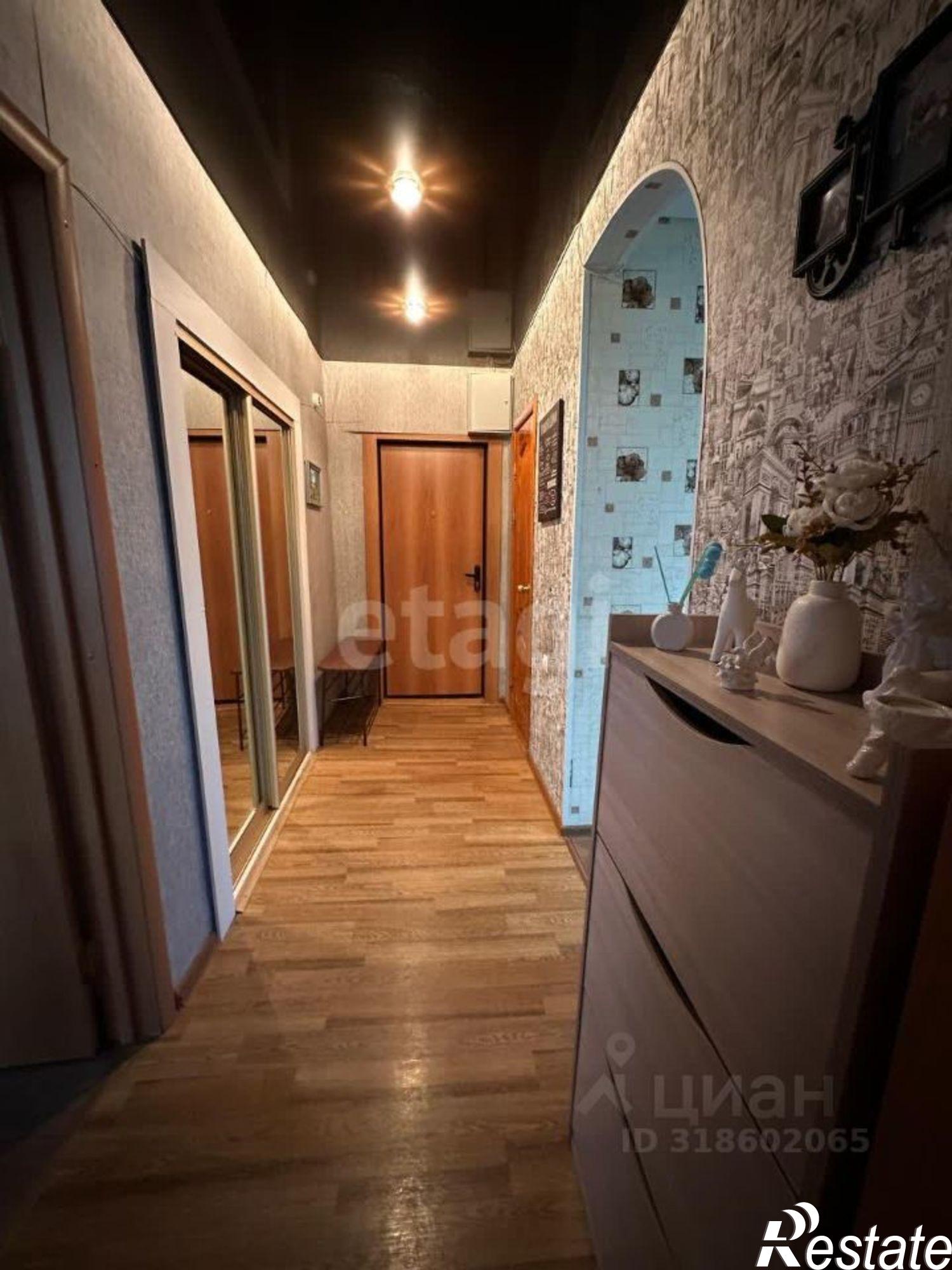 Купить квартиру за 2 700 000 рублей на улица Чкалова, 8