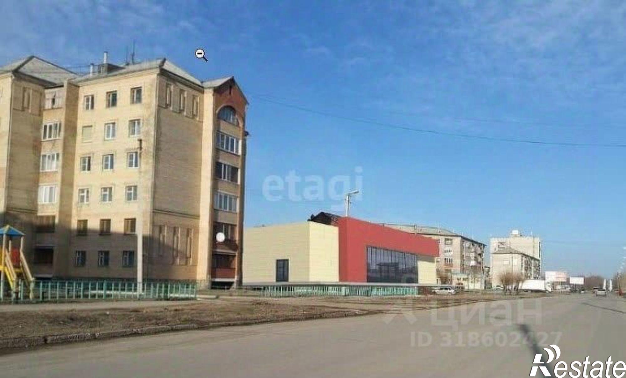 Купить торговое помещение за 27 000 000 рублей на проспект Горняков, 44