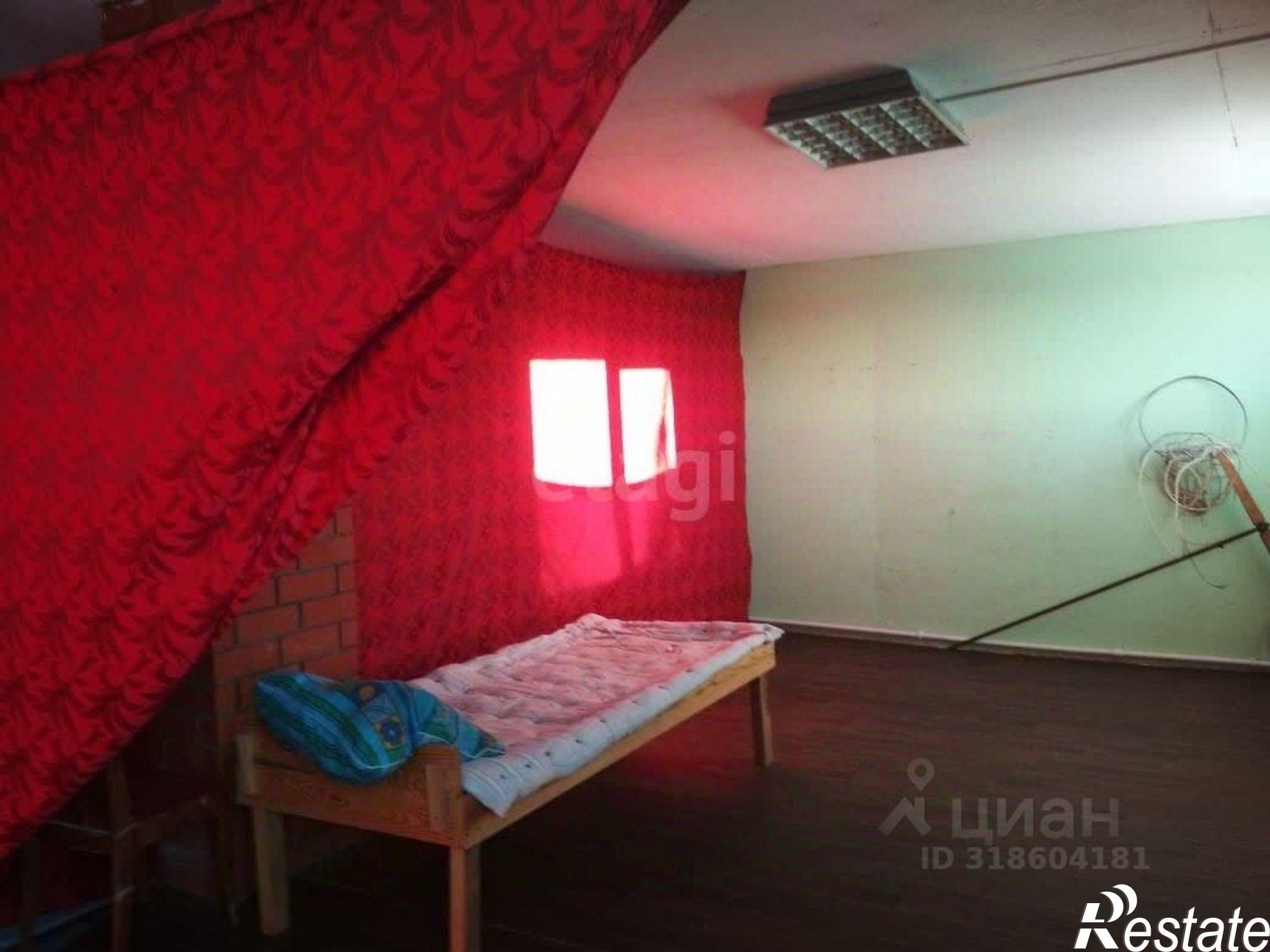 Купить складское помещение за 14 999 100 рублей на Восточная улица, 1