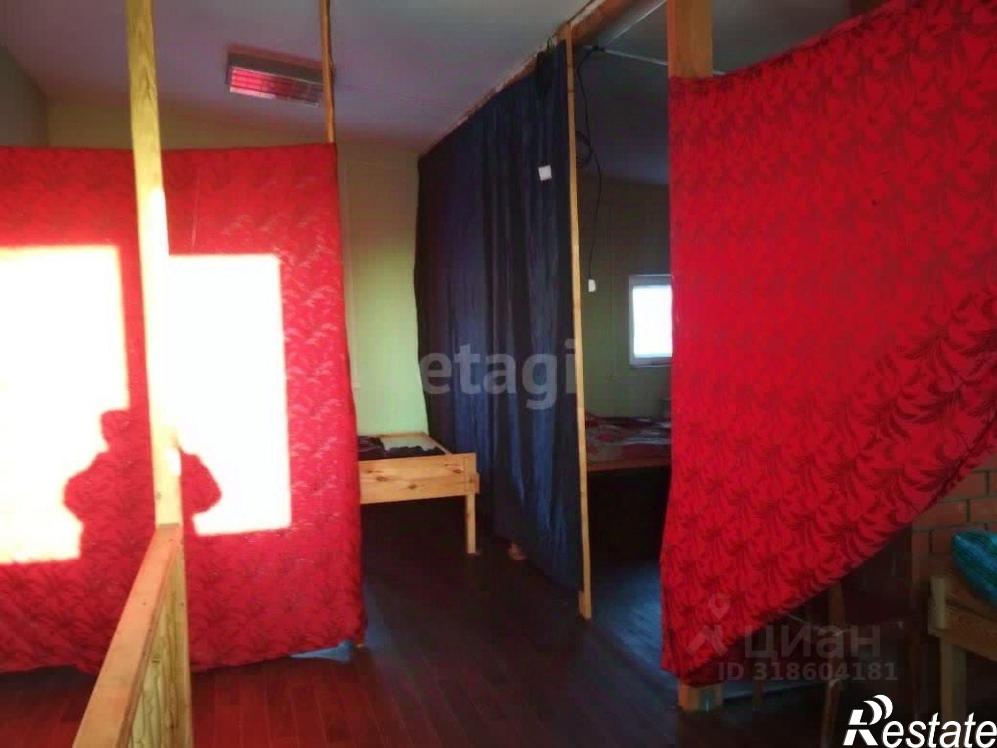 Купить складское помещение за 14 999 100 рублей на Восточная улица, 1