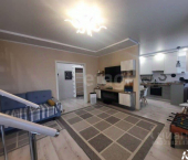 3-комн, 81кв м, этаж 5/6 улица Островского, 44А