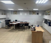 офис 290 кв м, этаж 1/19 улица Максима Рыльского, 12