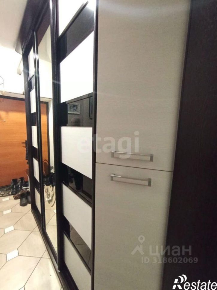 2-комн квартира Высоковольтная улица, 13Б,  д. 13Б