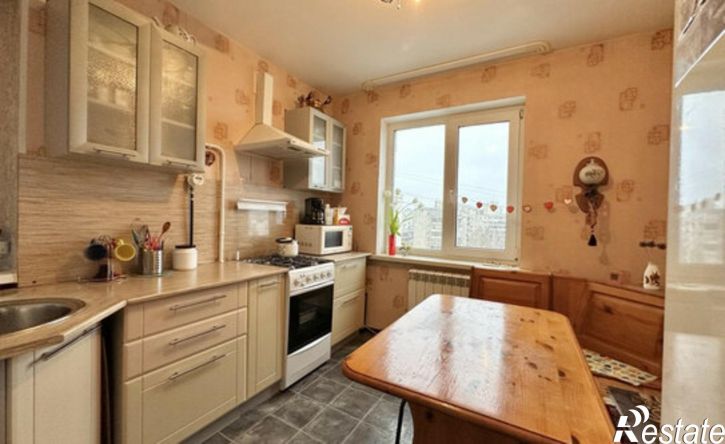 3-комн квартира Уфа, Вологодская улица, 11