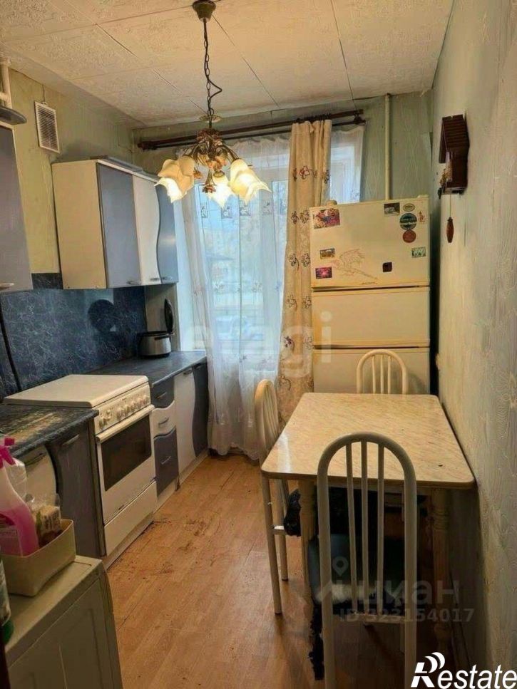 3-комн квартира улица Красина, 15,  д. 15