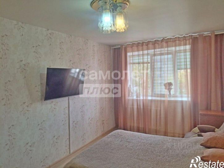 2-комн квартира улица Дзержинского, 3,  д. 3