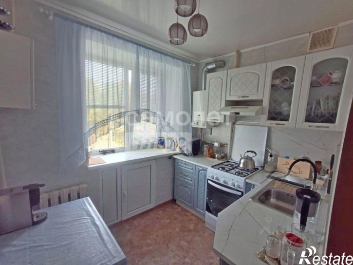 2-комн квартира улица Дзержинского, 3,  д. 3