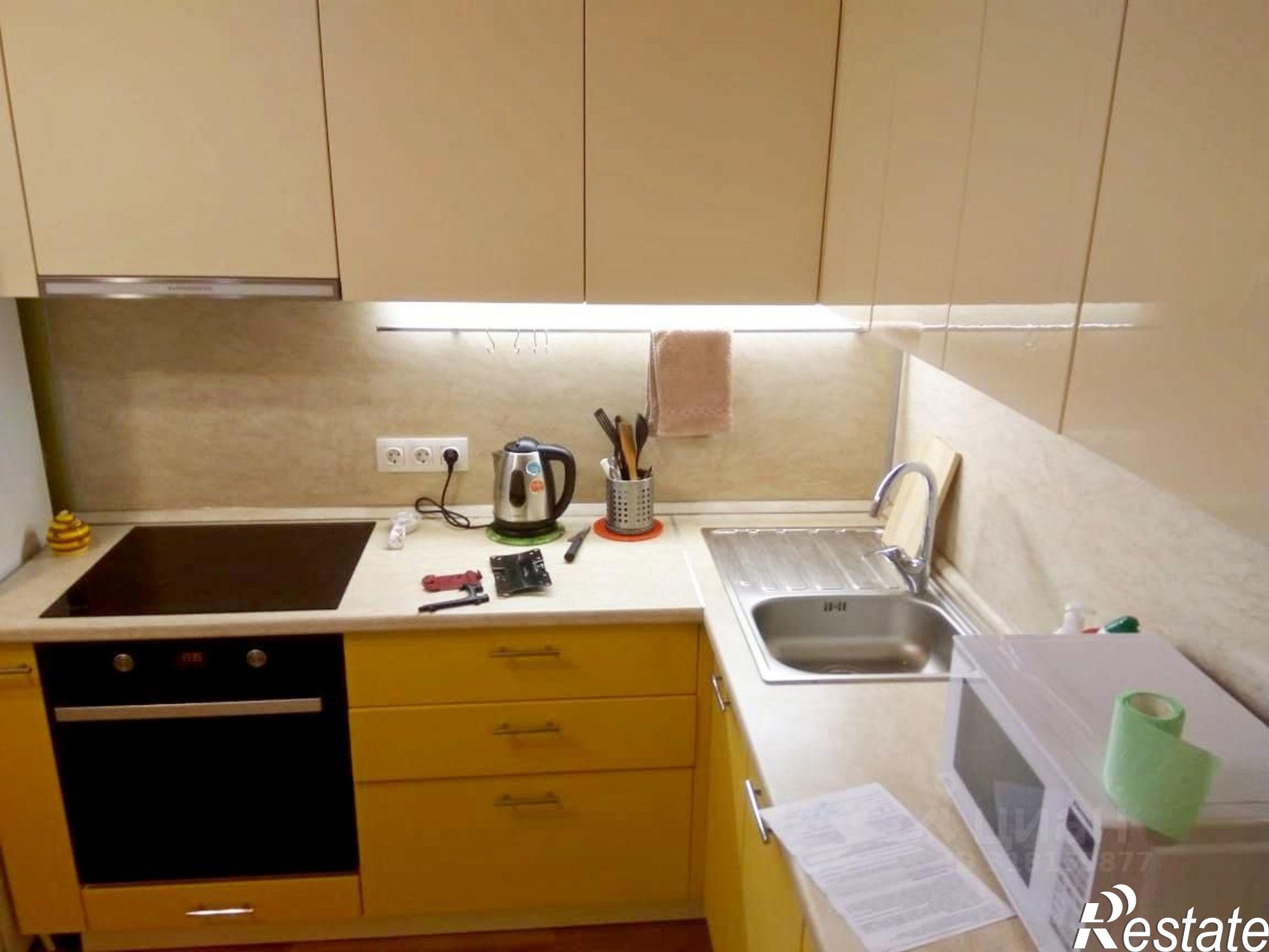 Сдать квартиру за 18 000 рублей на Айская, 16