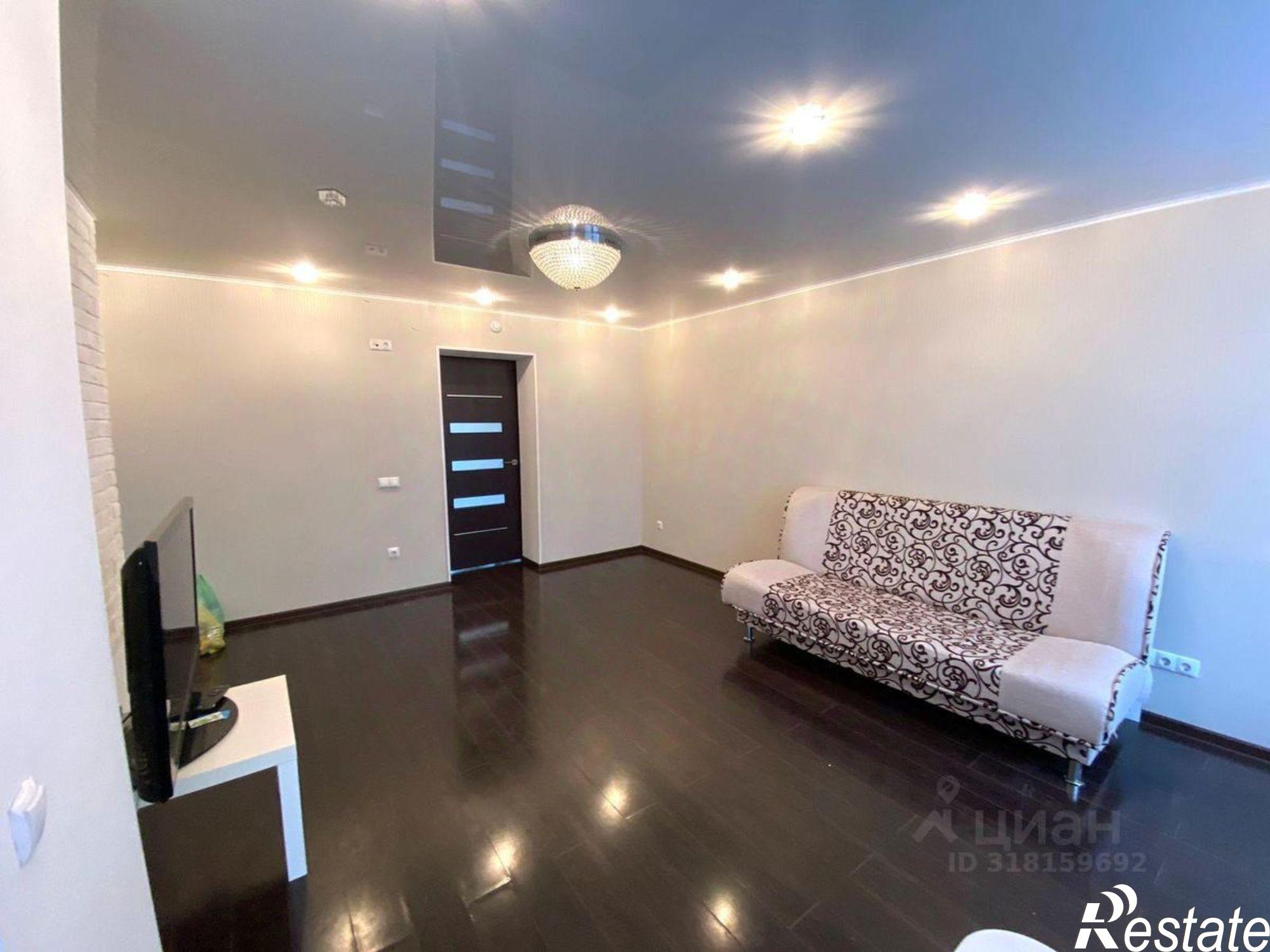 Сдать квартиру за 25 000 рублей на Салавата, 15/2