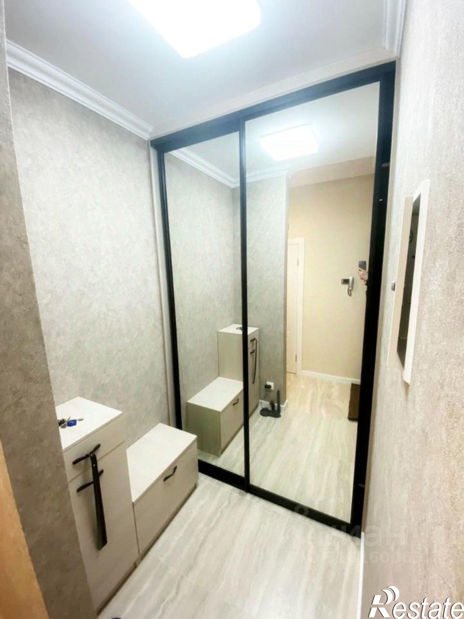 Сдать квартиру за 60 000 рублей на Ленина, 75