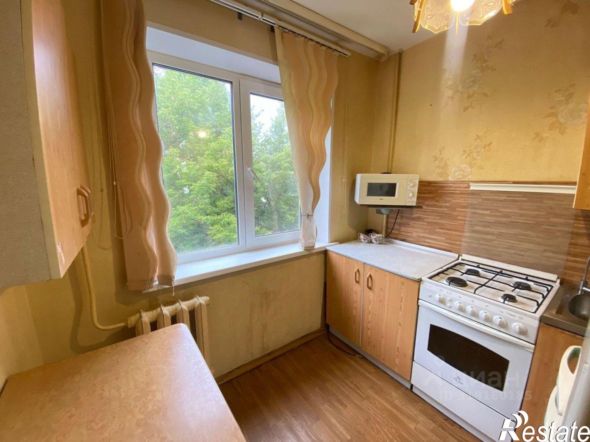 Сдать квартиру за 18 000 рублей на Коммунаров, 58