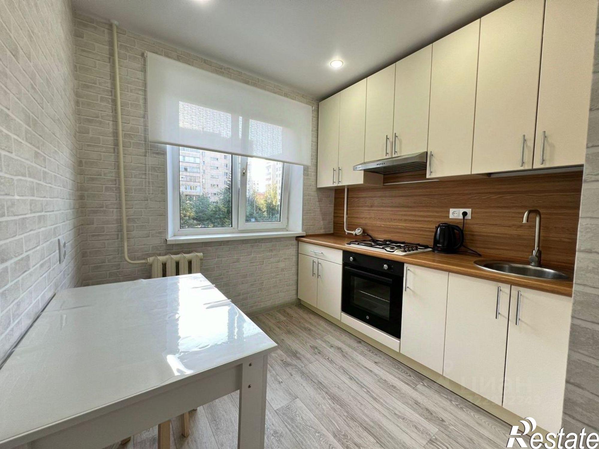 Сдать квартиру за 20 000 рублей на Кустарная, 15