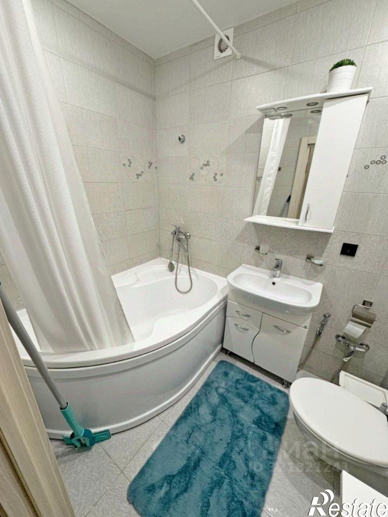 Сдать квартиру за 24 000 рублей на Менделеева, 145