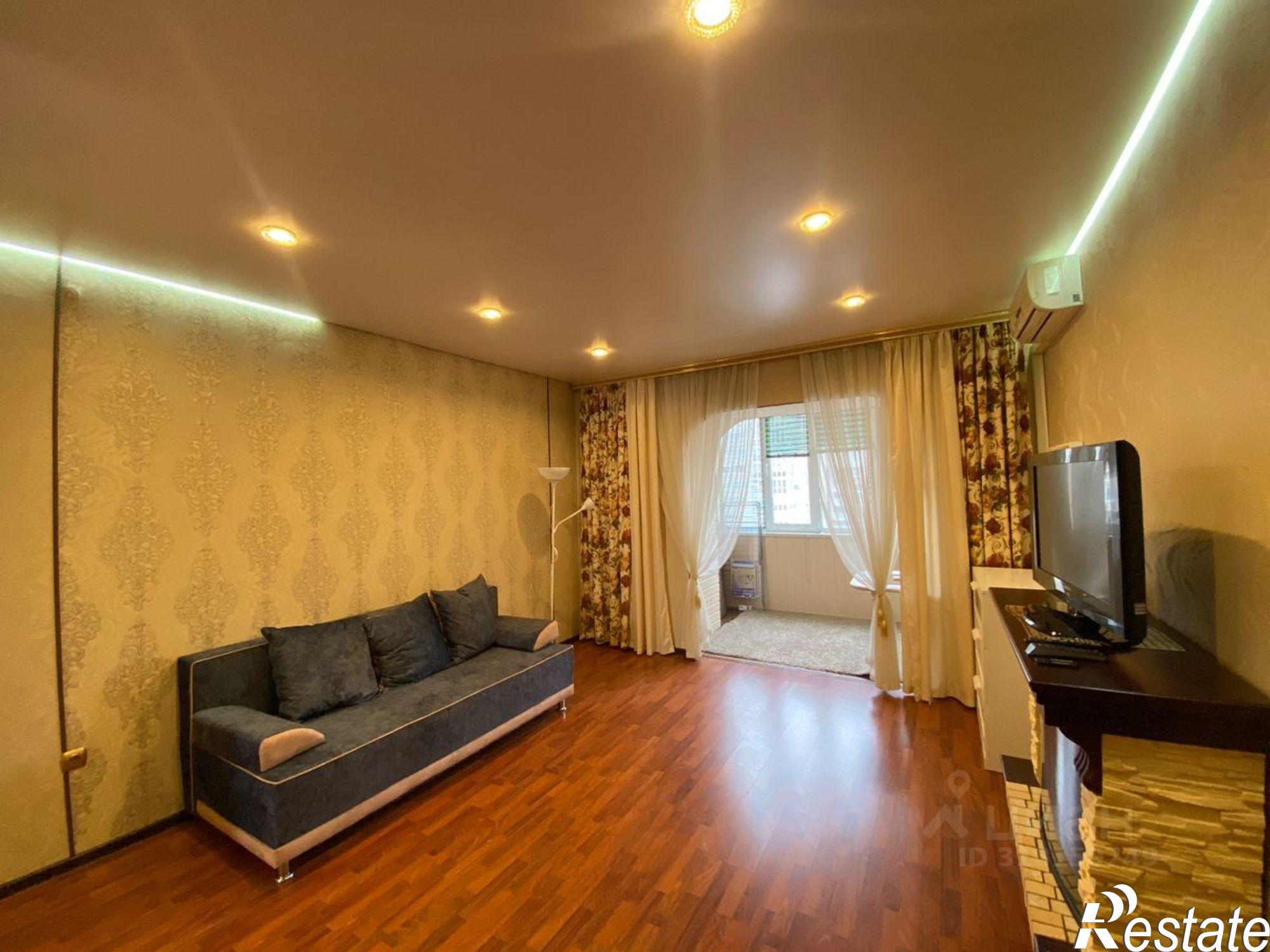 Сдать квартиру за 40 000 рублей на Чернышевского, 104