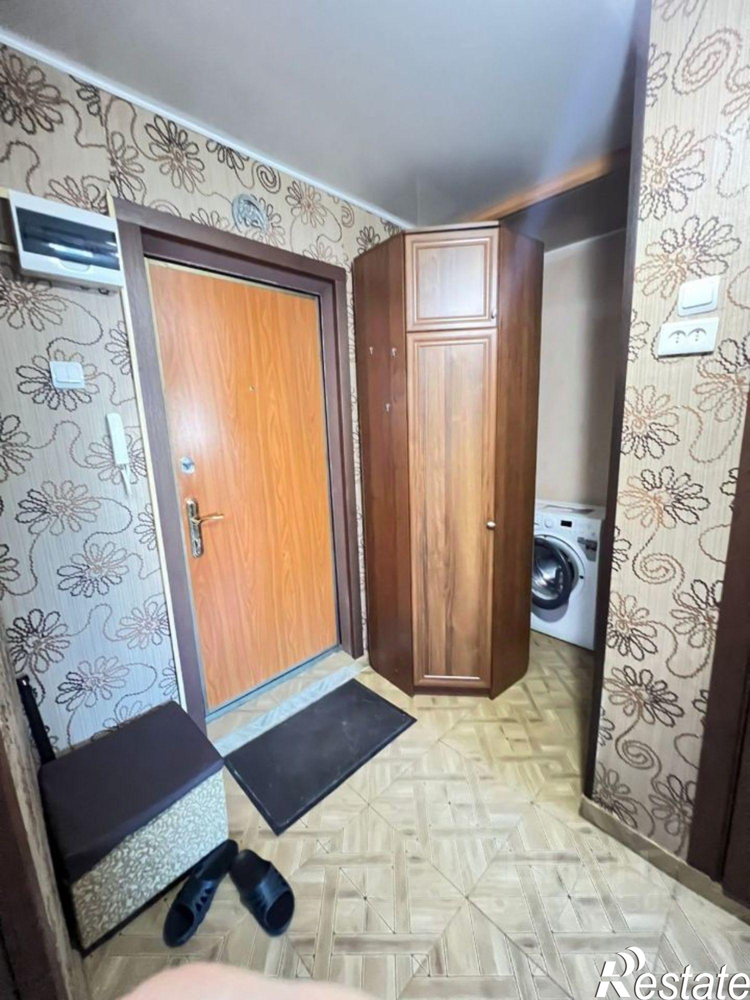 Сдать квартиру за 25 000 рублей на Рабкоров, 6