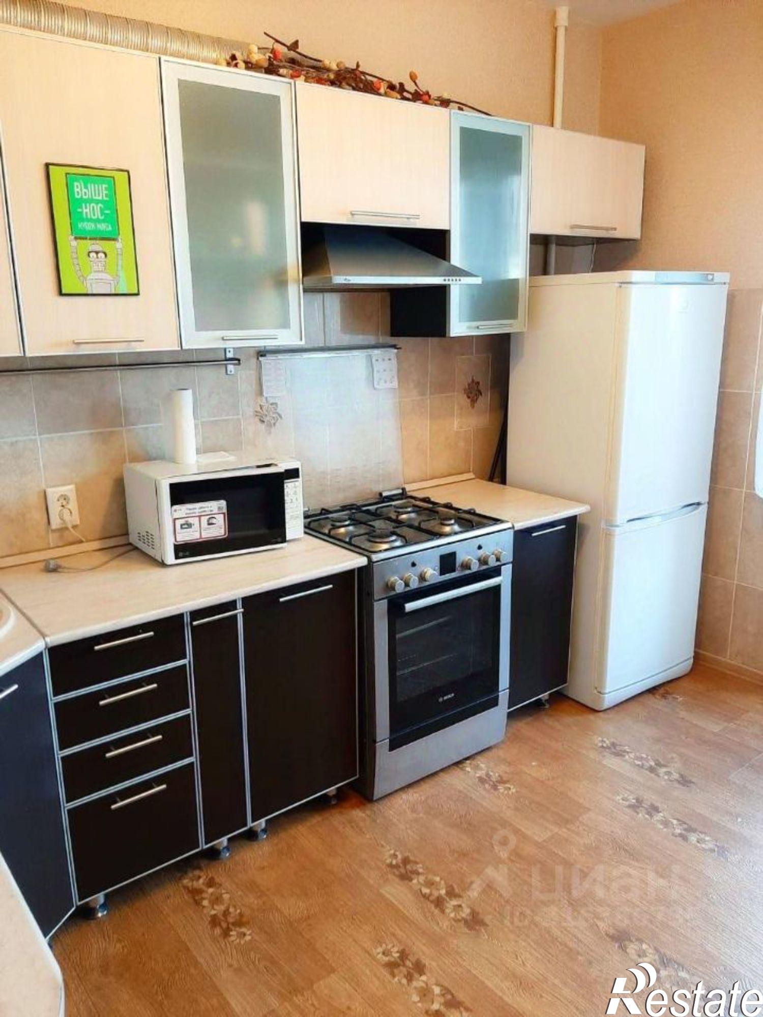 Сдать квартиру за 28 000 рублей на Революционная, 34/1