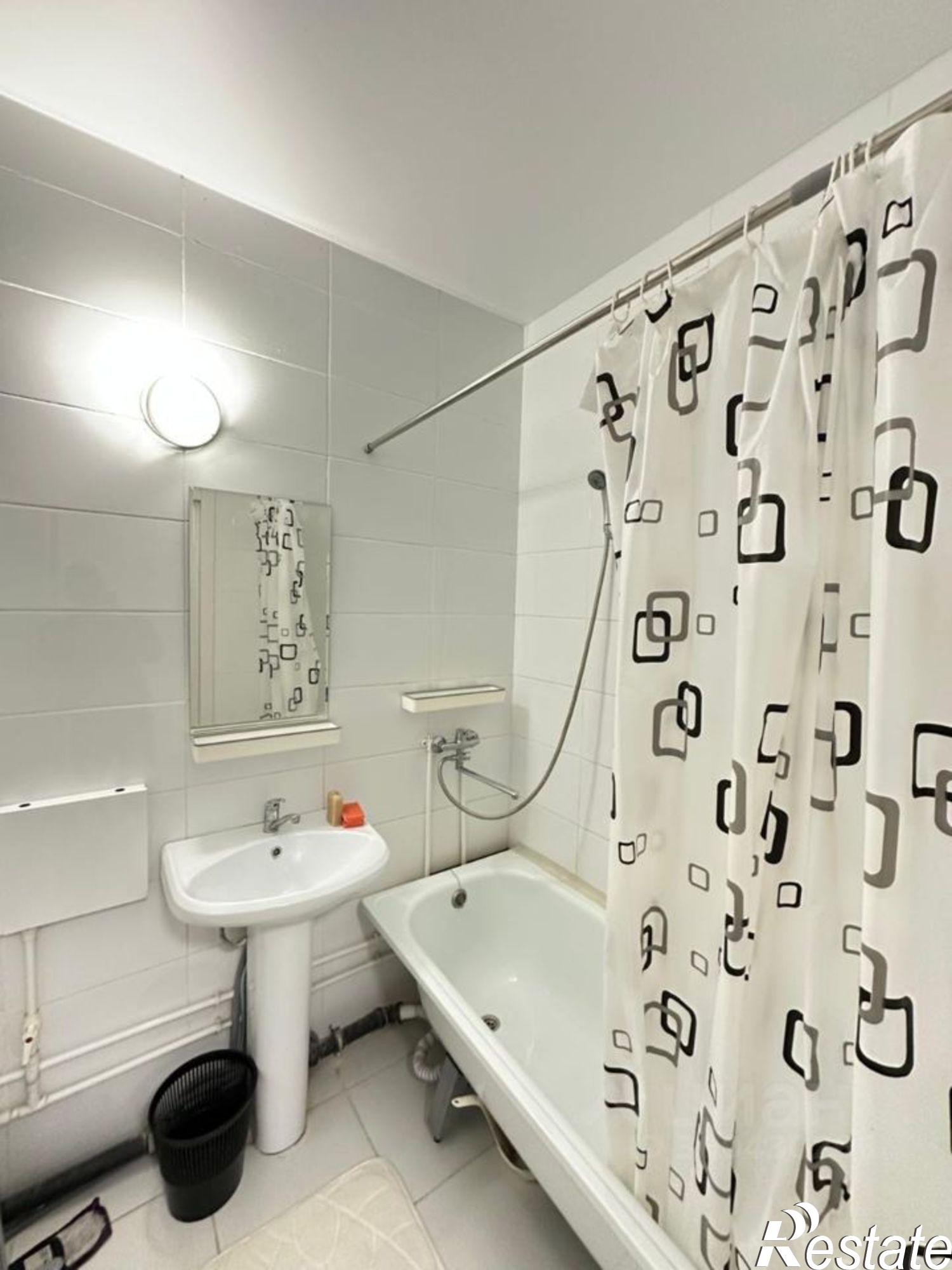 Сдать квартиру за 23 000 рублей на Яркий бульвар, 5