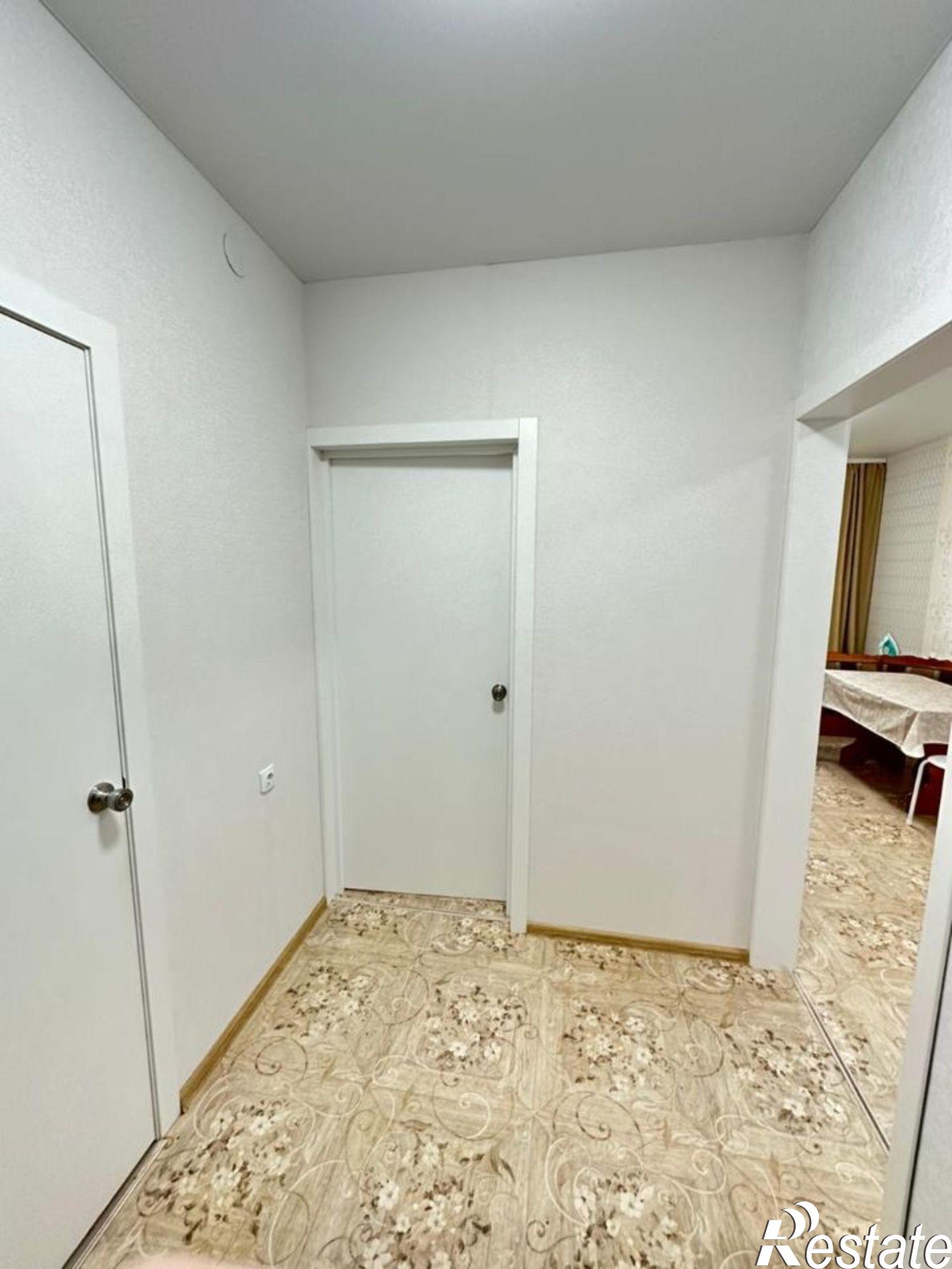 Сдать квартиру за 23 000 рублей на Яркий бульвар, 5