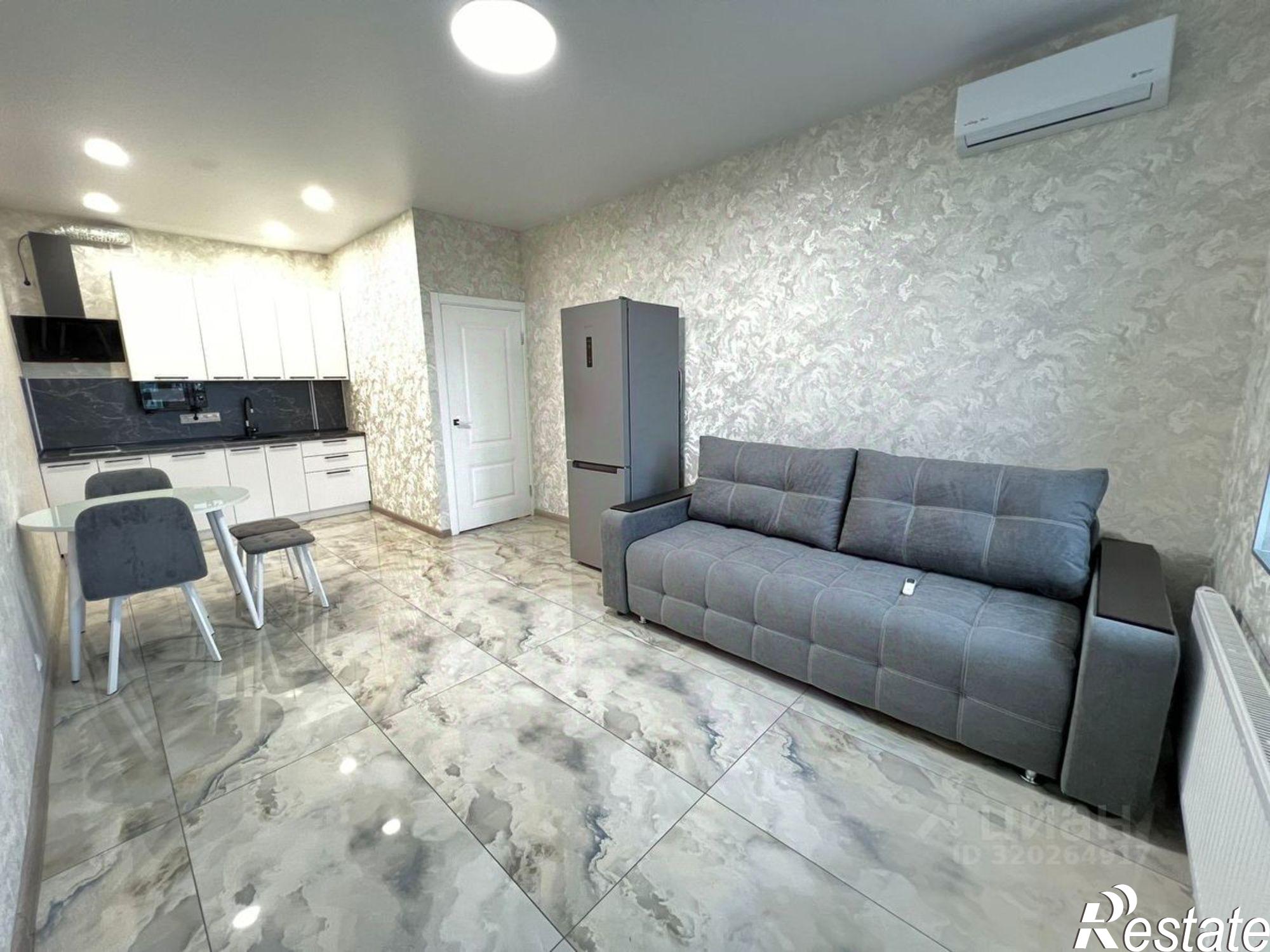 Сдать квартиру за 45 000 рублей на Айская, 61