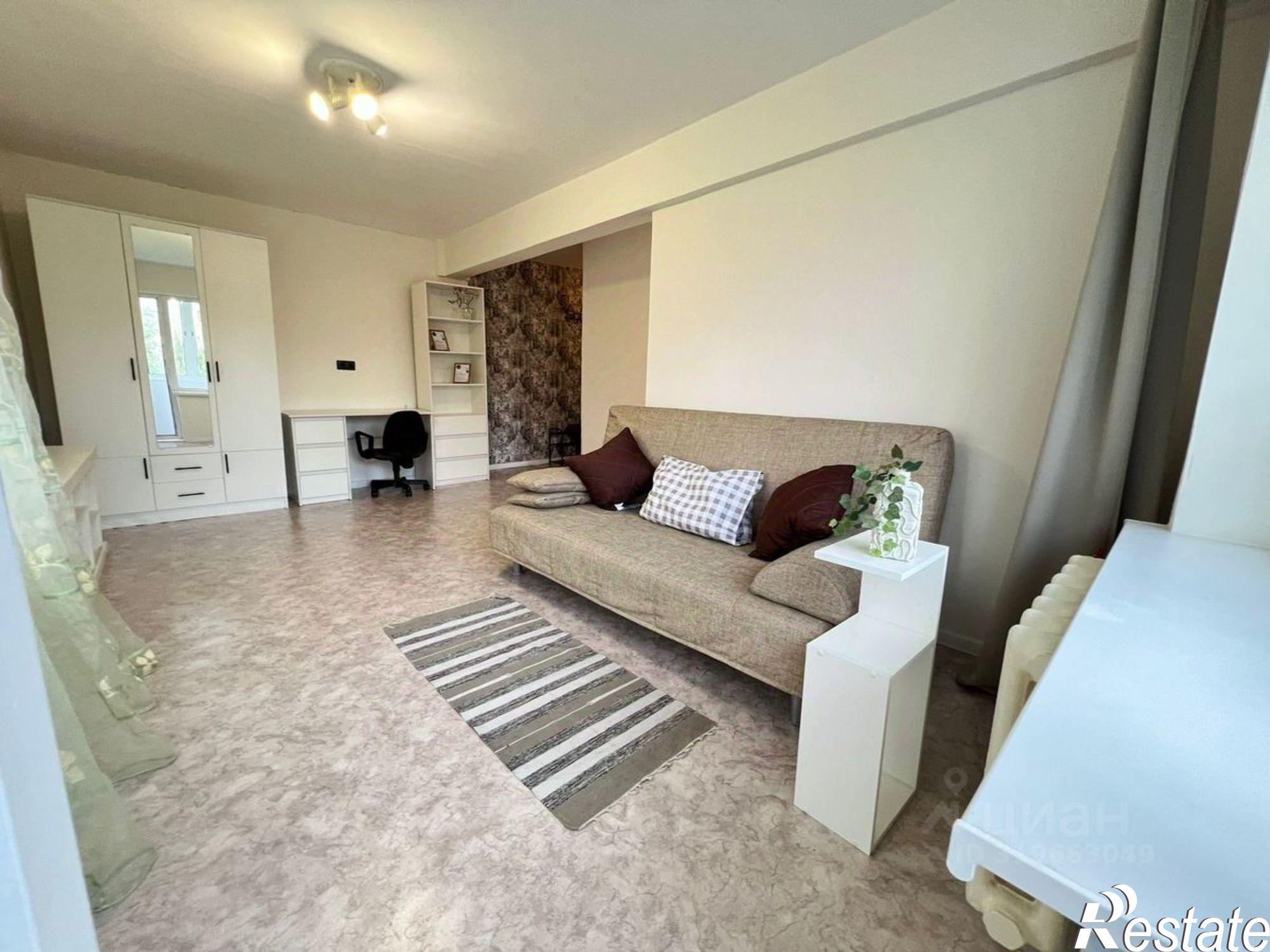 Сдать квартиру за 37 000 рублей на Свердлова, 42