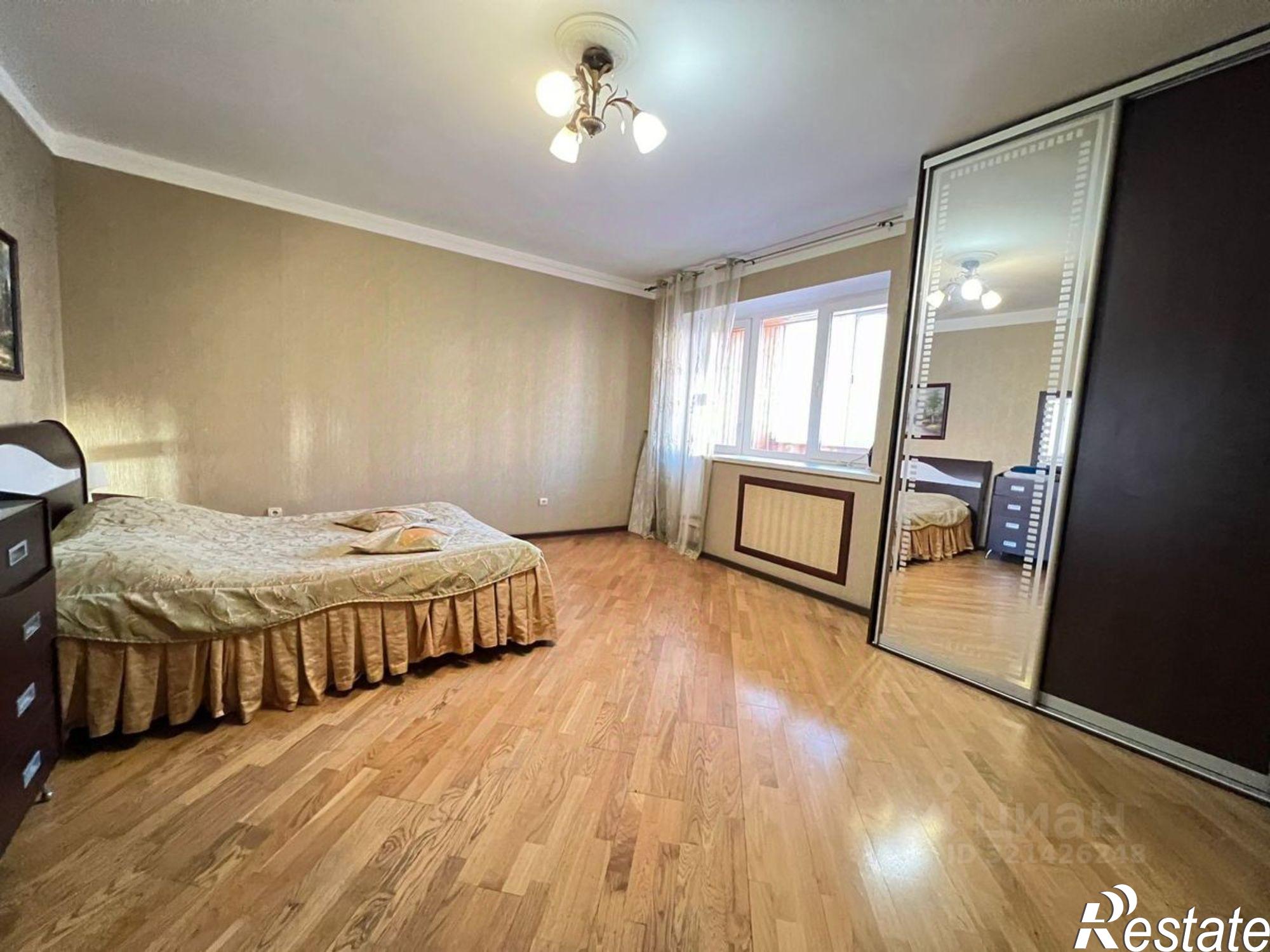 Сдать квартиру за 35 000 рублей на Цюрупы, 145/1