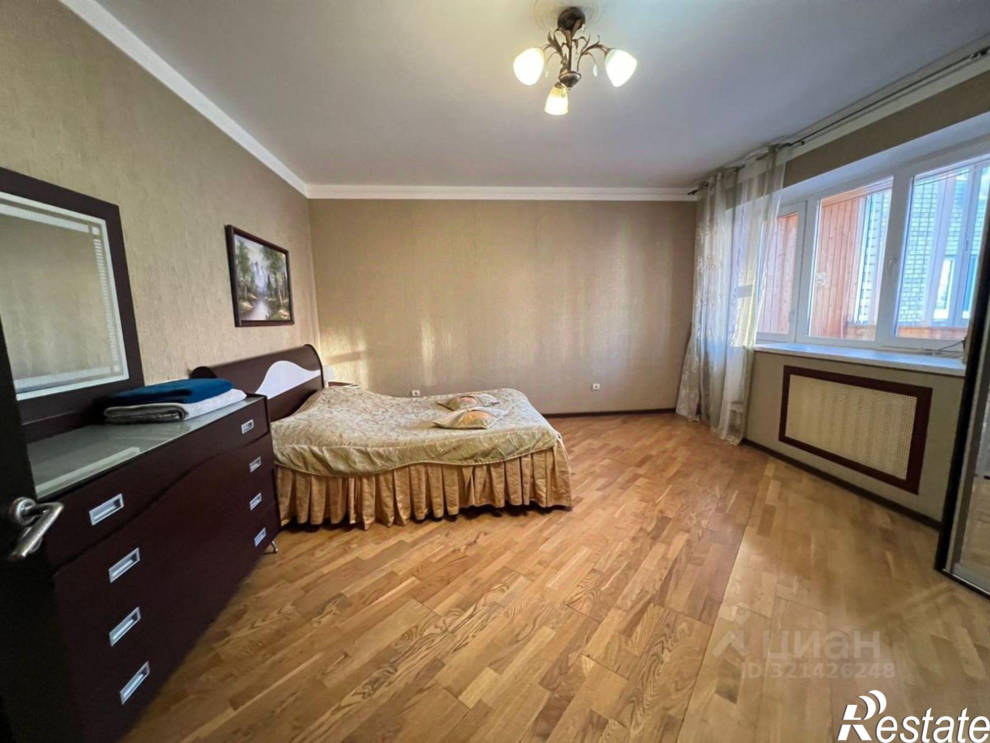 Сдать квартиру за 35 000 рублей на Цюрупы, 145/1