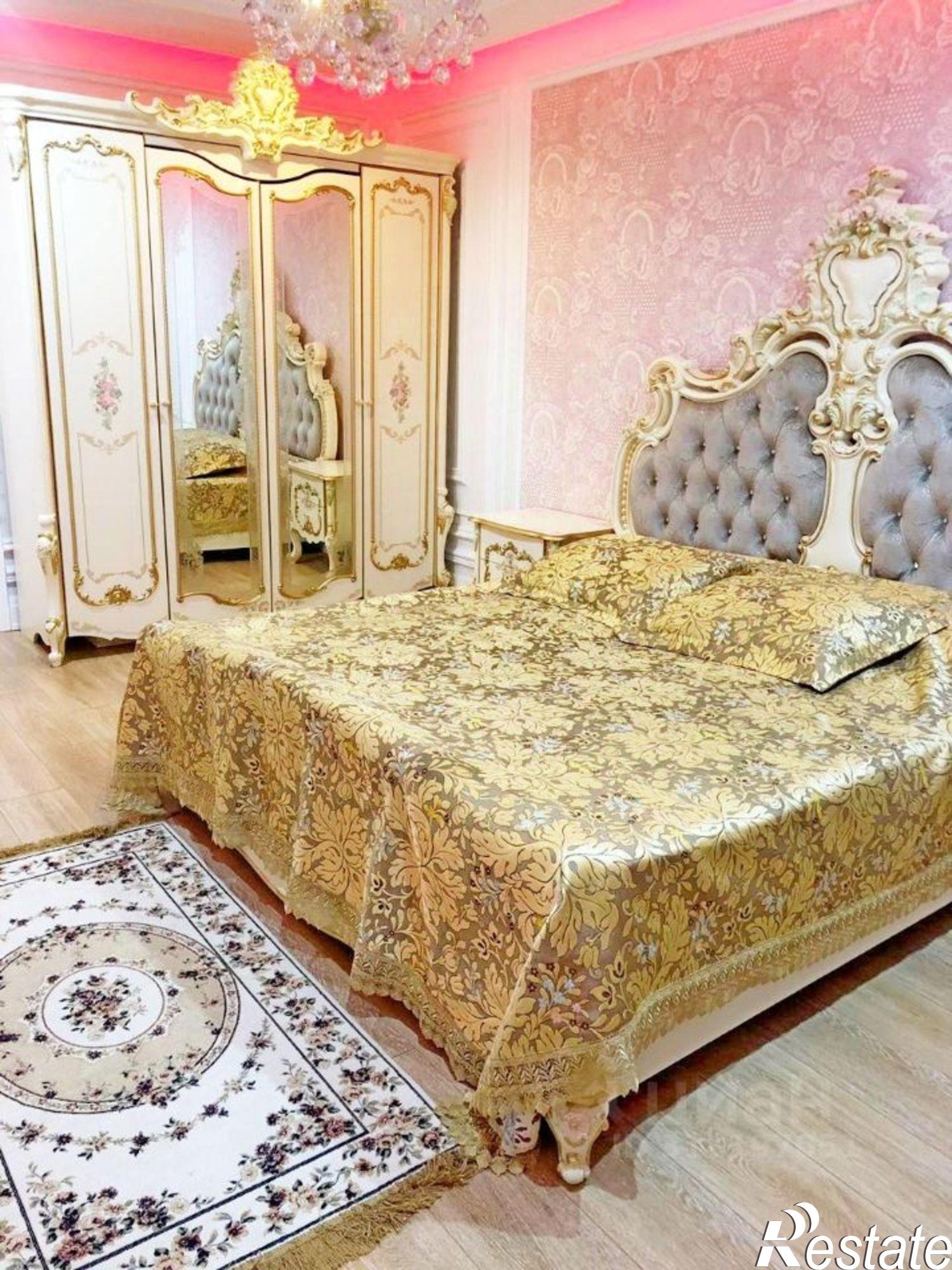 Сдать квартиру за 100 000 рублей на Пушкина 45/2